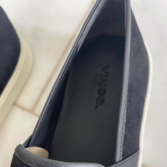 New In Box! Vince. Preston women’s size 7 black suede flat slip-on sneakers - Picture 5 of 8